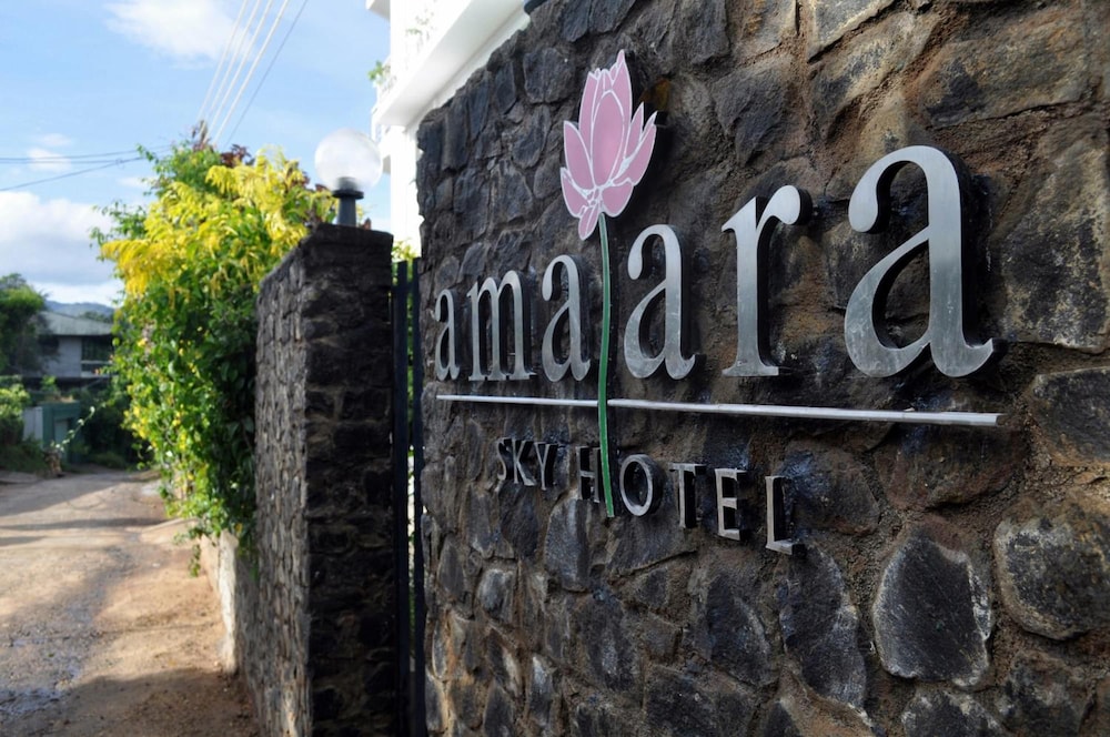 Amaara Sky Hotel 60/61