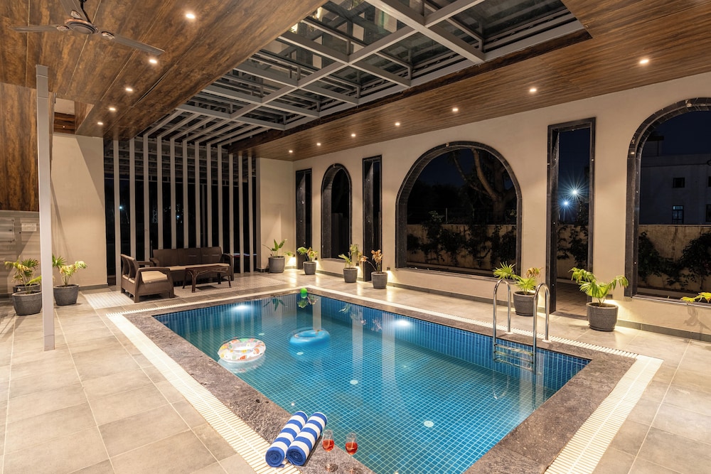 ELIVAAS Jamun Farm 2 BHK Villa with Pool 29/52