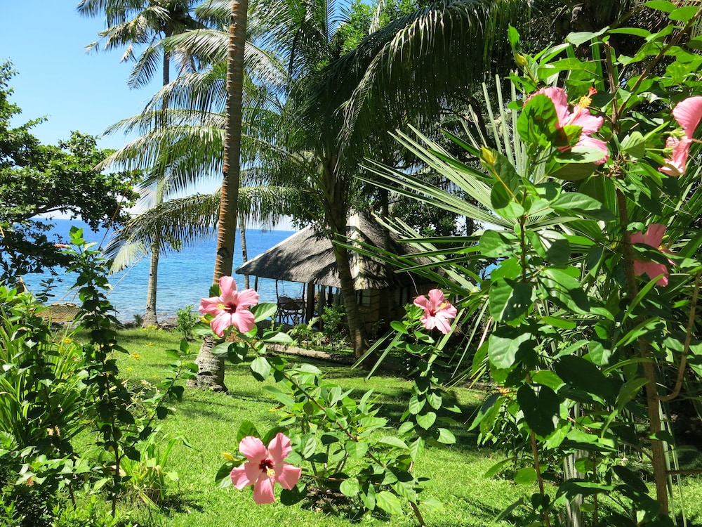 Camiguin Volcan Beach Eco Retreat Dive Resort 58/68