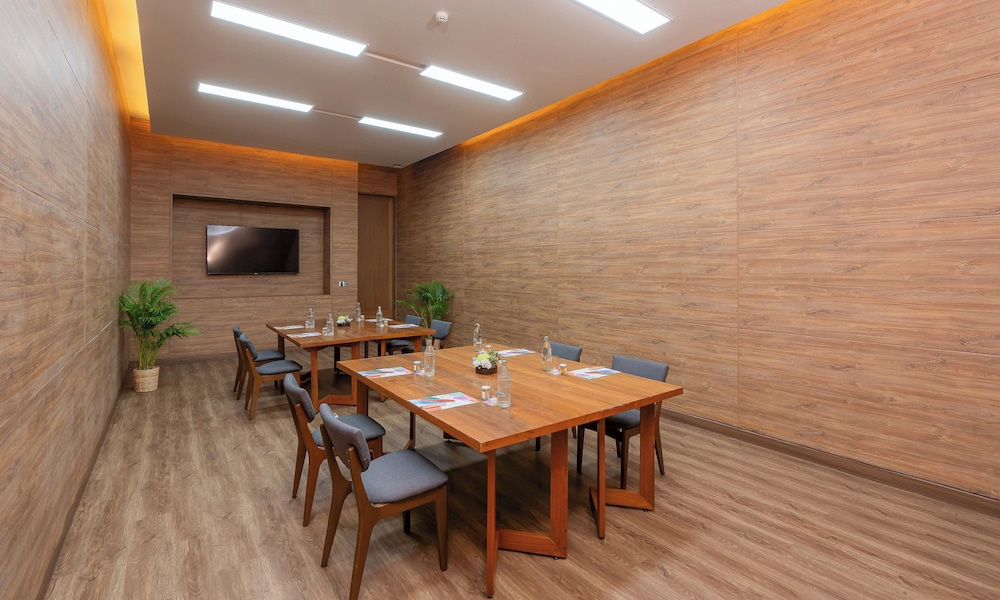 Melia Phuket Mai Khao 58/66