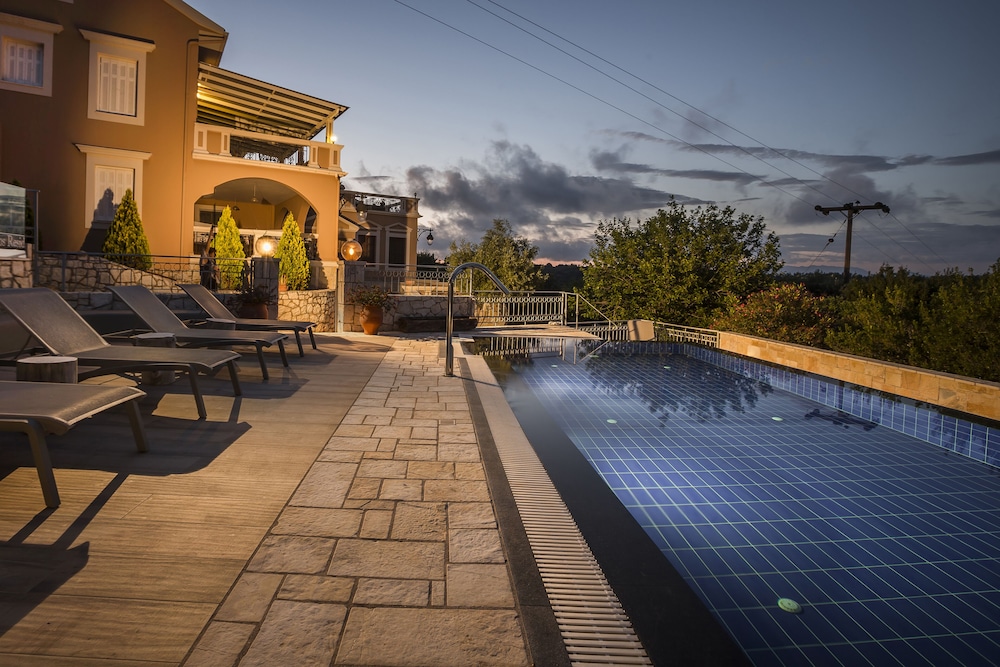 Faros Residence - Adults Only 38/43