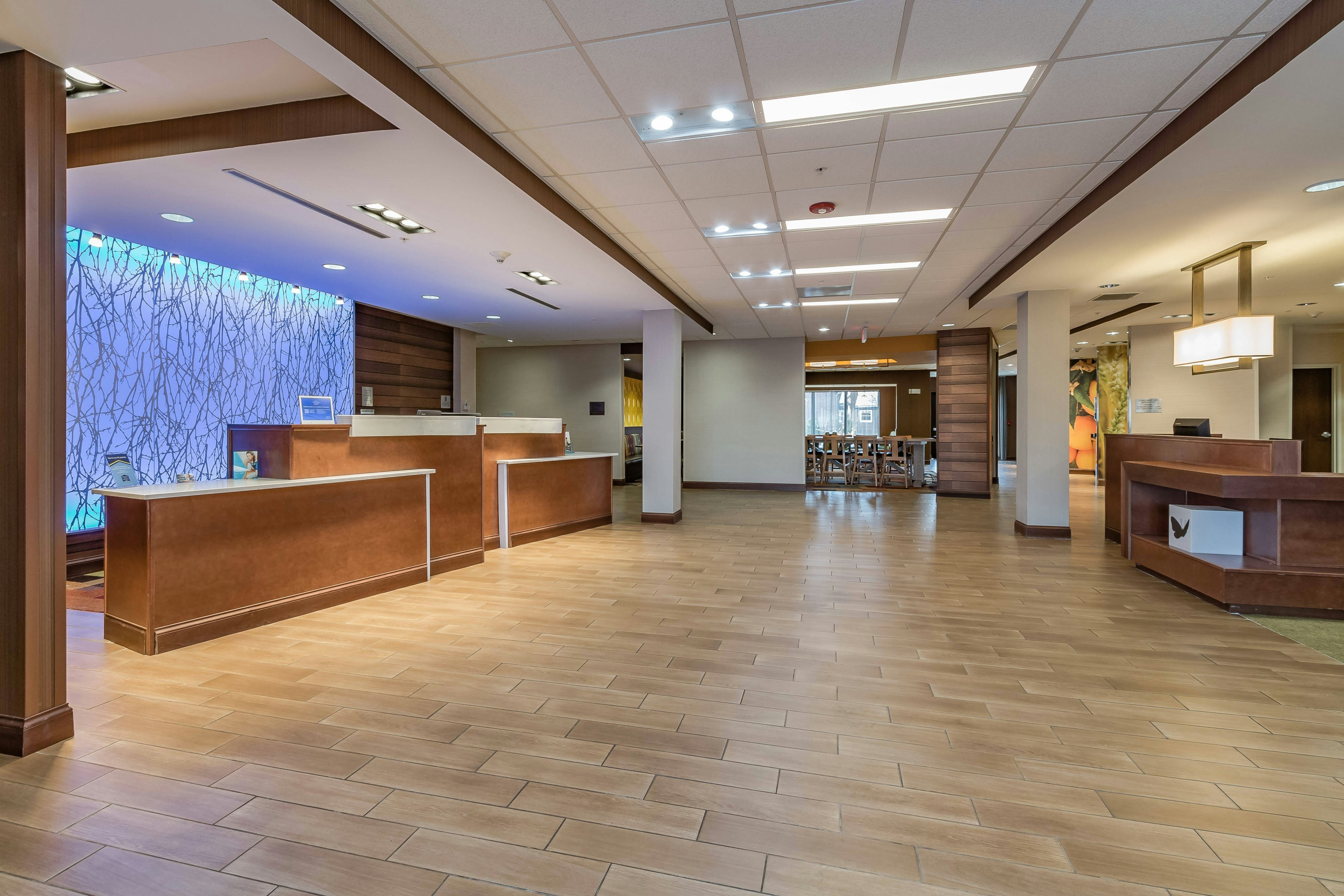 Lobby at Fairfield Inn And Suites By Marriott Elkhart, ELKHART - IN