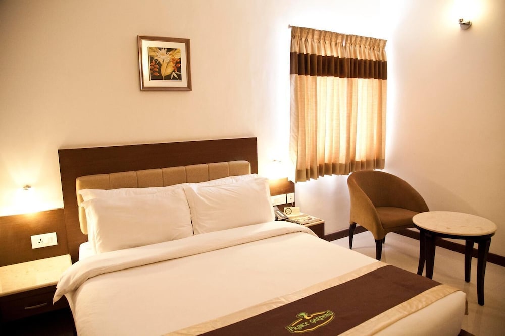 HOTEL PRINCE GARDENS 18/31
