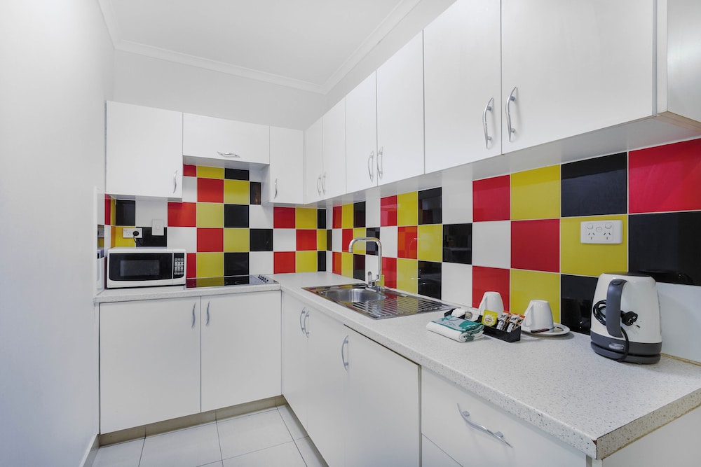 Citi Serviced Apartments - Korobosea 40/44