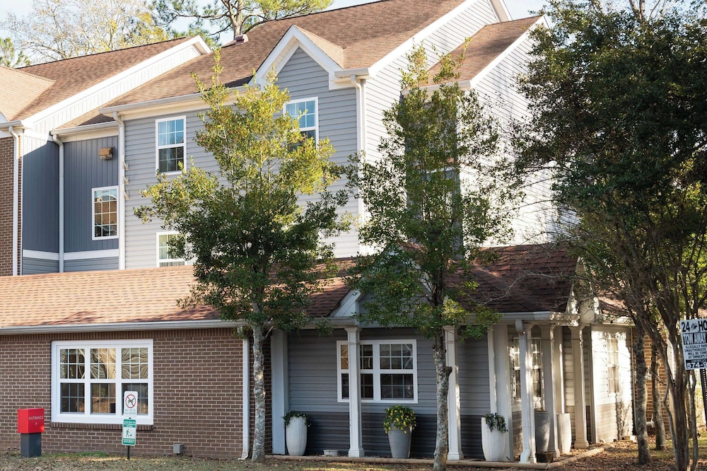MainStay Suites Tallahassee in TALLAHASSEE - FL