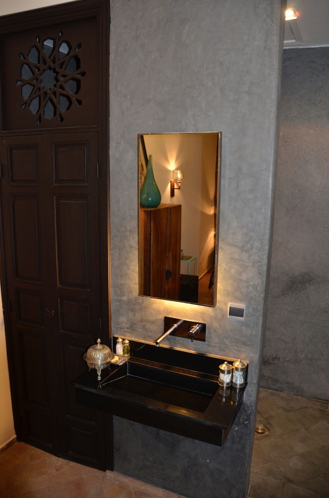 Riad Bab 54 11/50