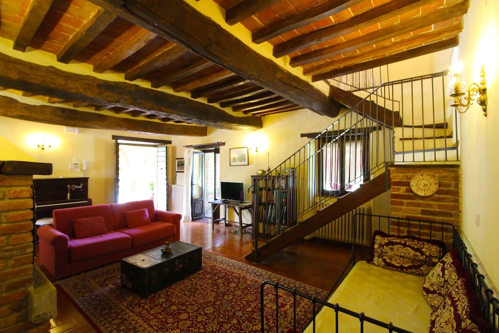 Villa Cecilia 16/34