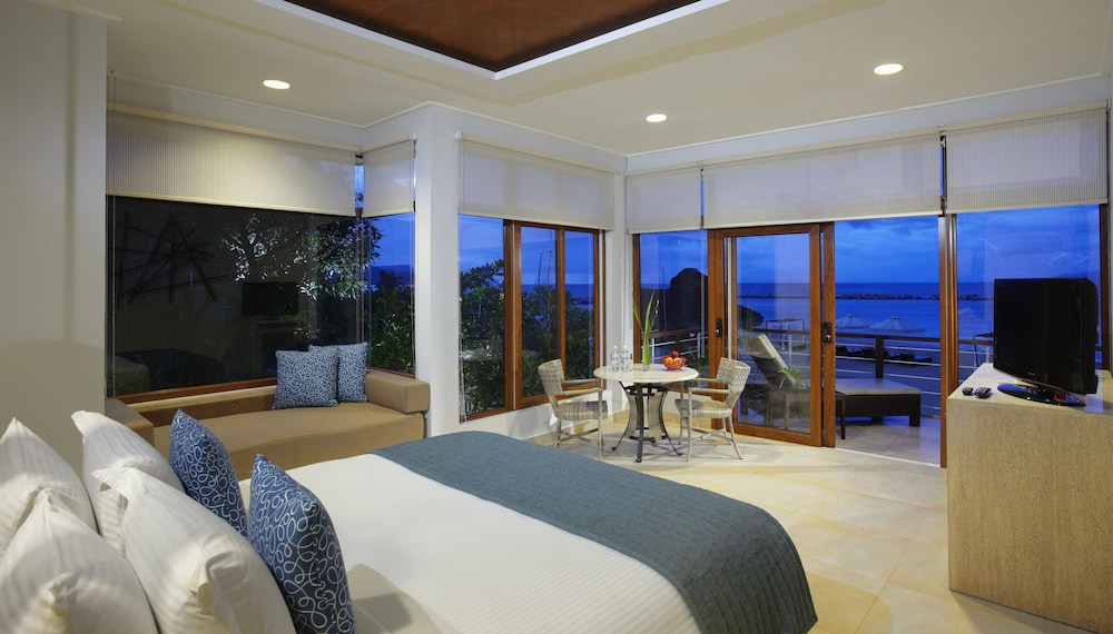 Misibis Bay 18/50