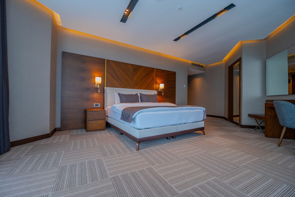 B'Istanbul Hotel 8/50