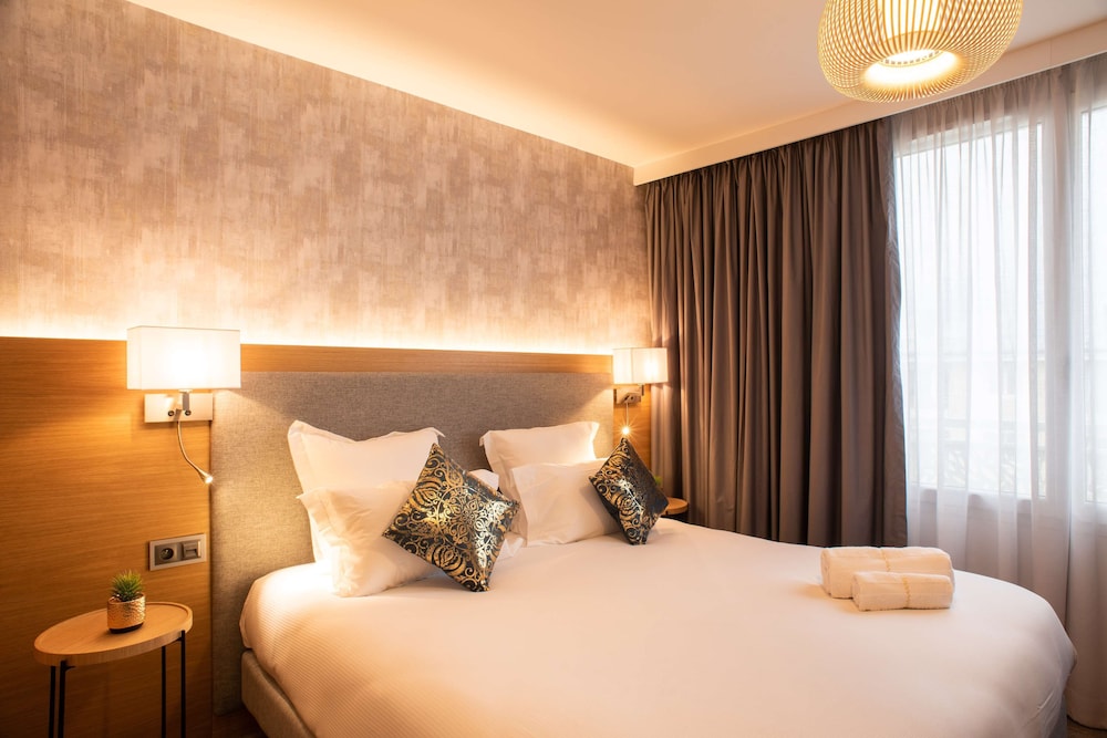 Brit Hotel Paris Orly 10/43