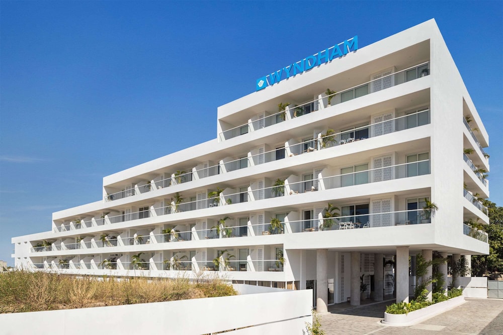 Wyndham Santa Marta Aluna Beach 4/75