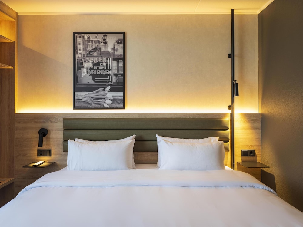 Superior, King Bed