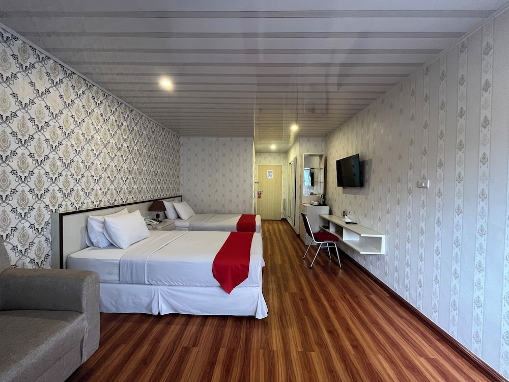 Grand Tamaro Hotel Parapat 12/49