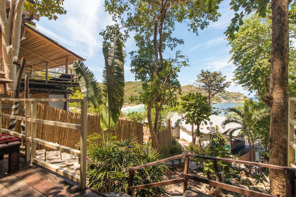 Taatoh Seaview Resort 42/50