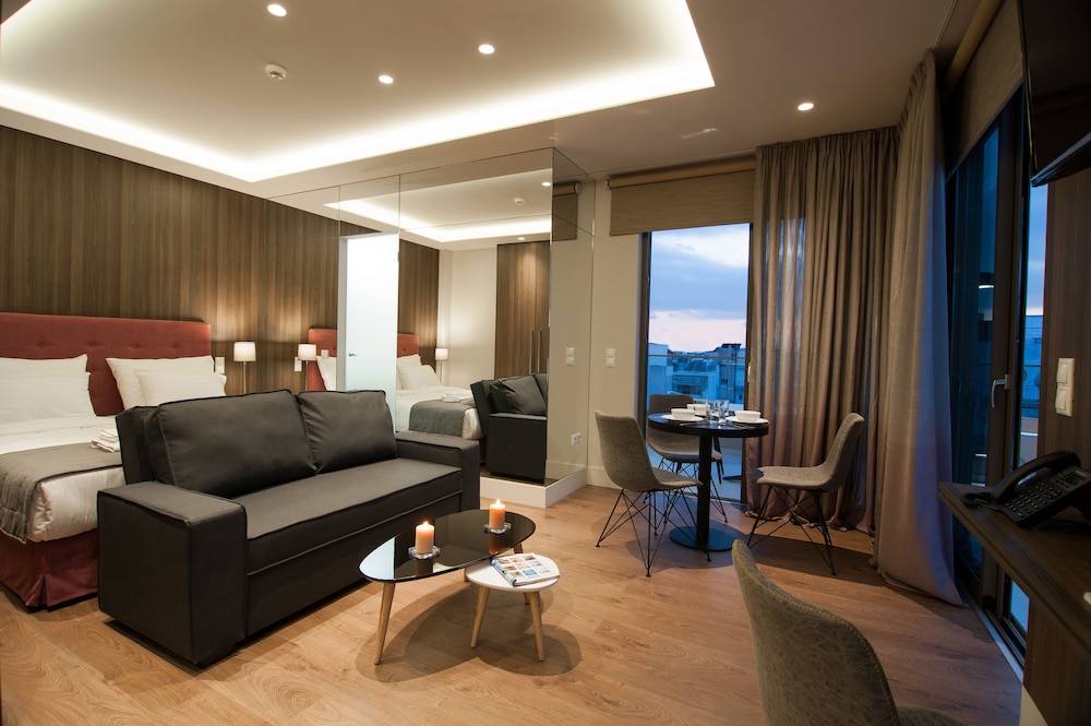 Athens Platinum Rooms and Suites 36/57