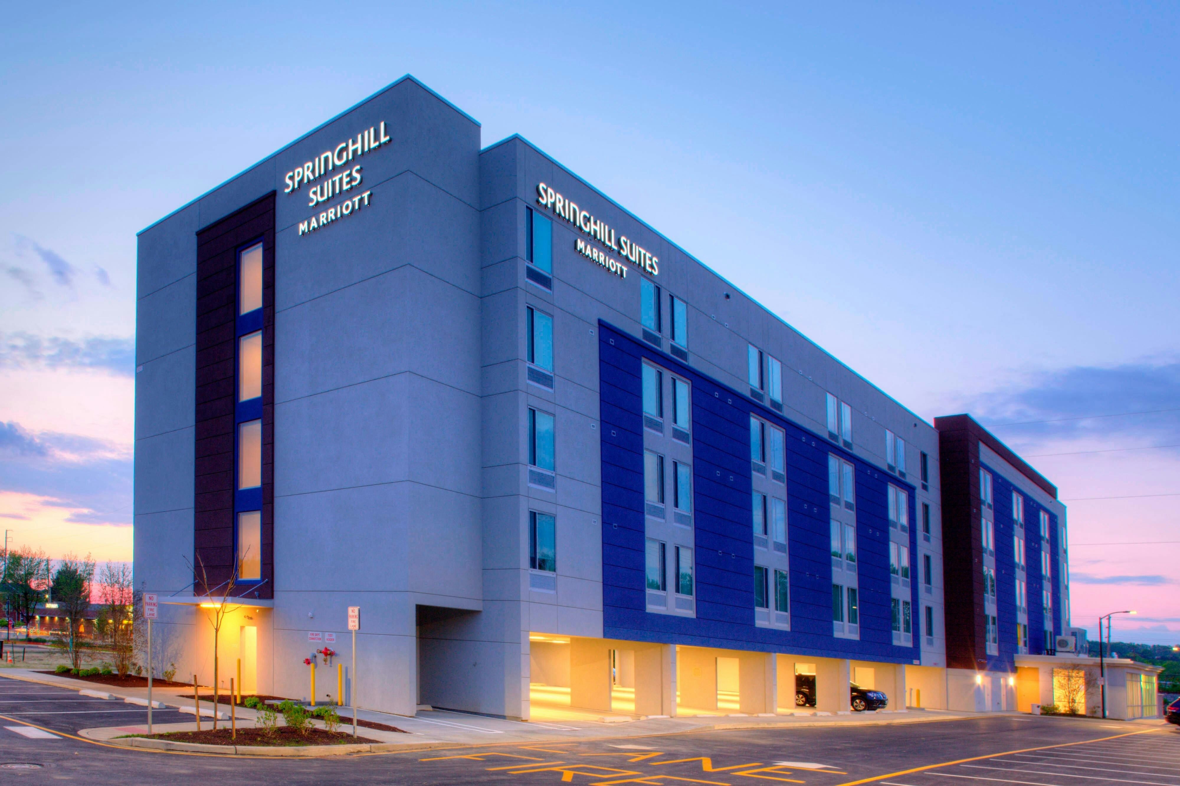Springhill Suites Newark Downtown 2/33