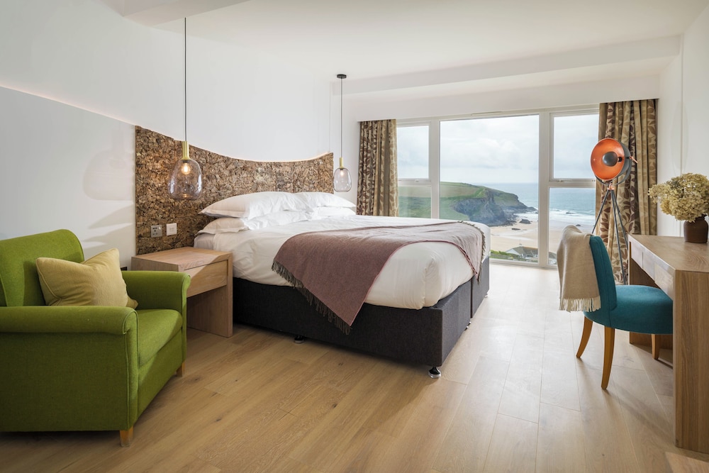 ROOM, KING BED, SEA VIEW
