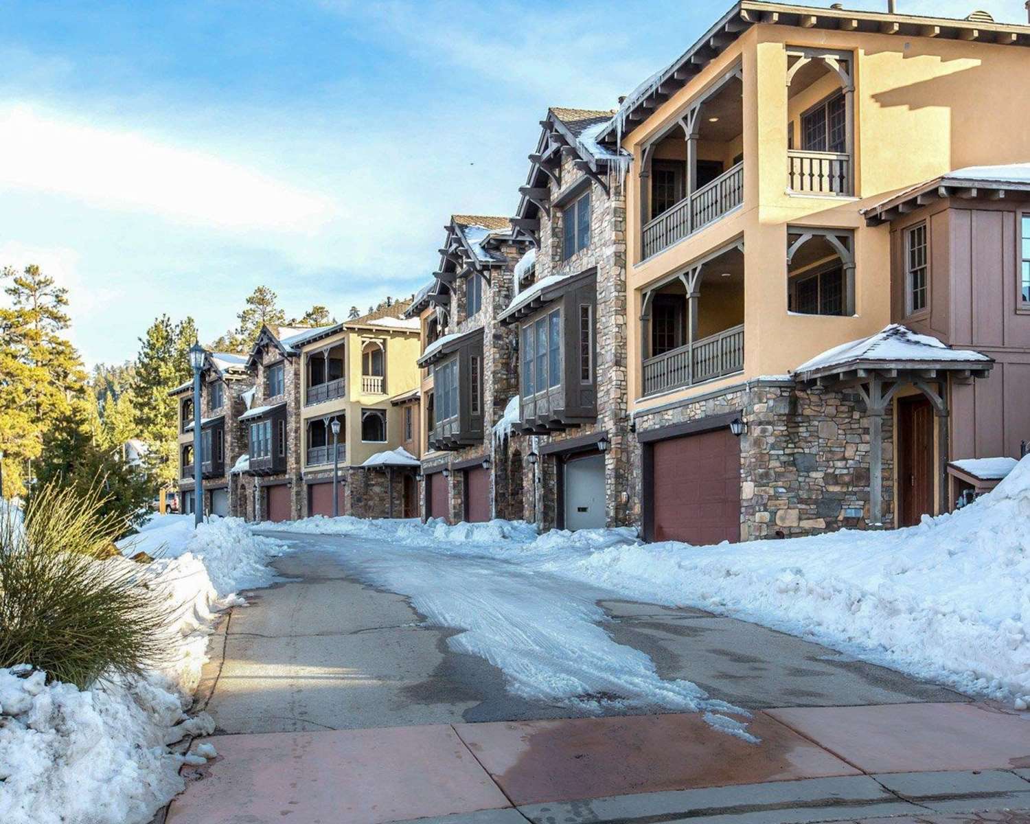 Bluegreen Vacations Big Bear Village, an Ascend Collection Resort 6/25