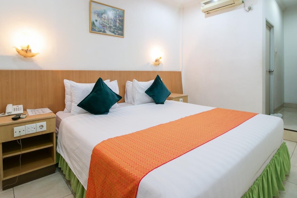 Mariani International Hotel 7/48