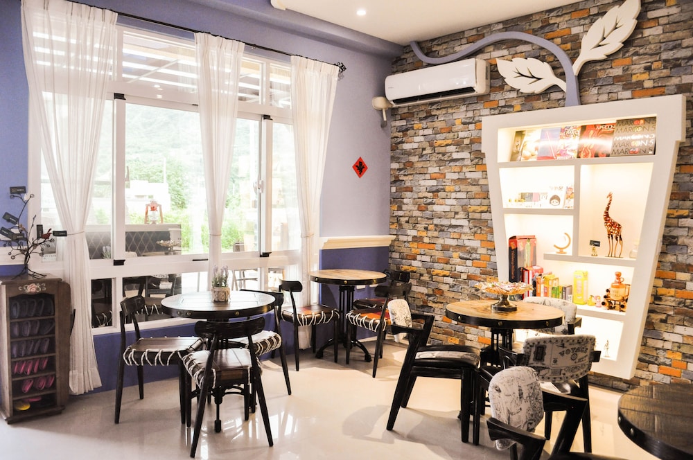 Sun Giraffe Taitung B&B 40/50