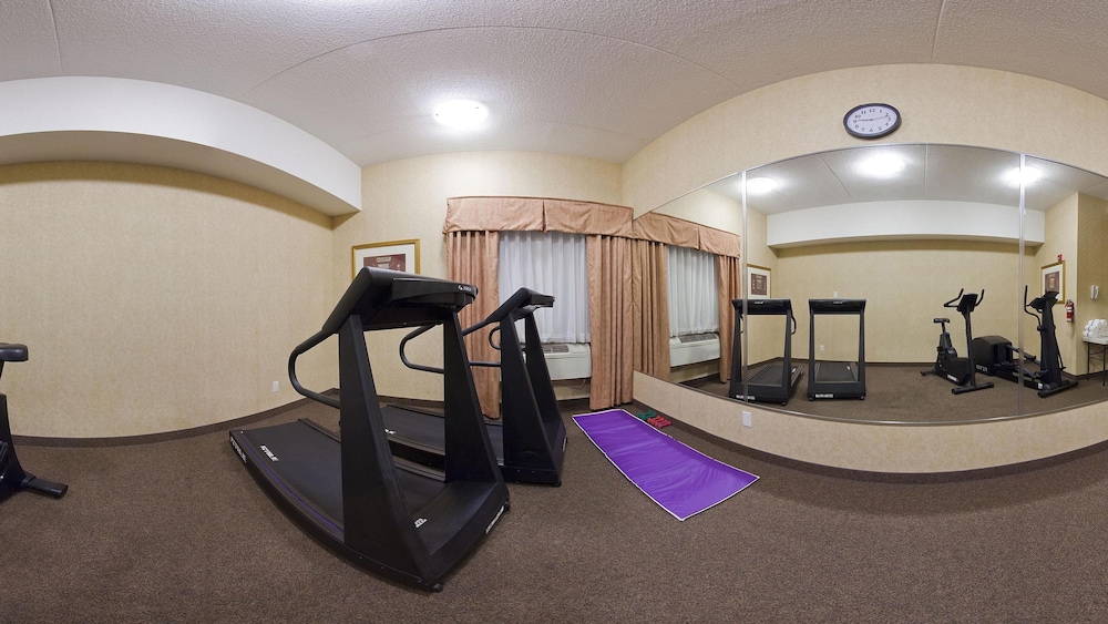 Holiday Inn Express Barrie 37/75