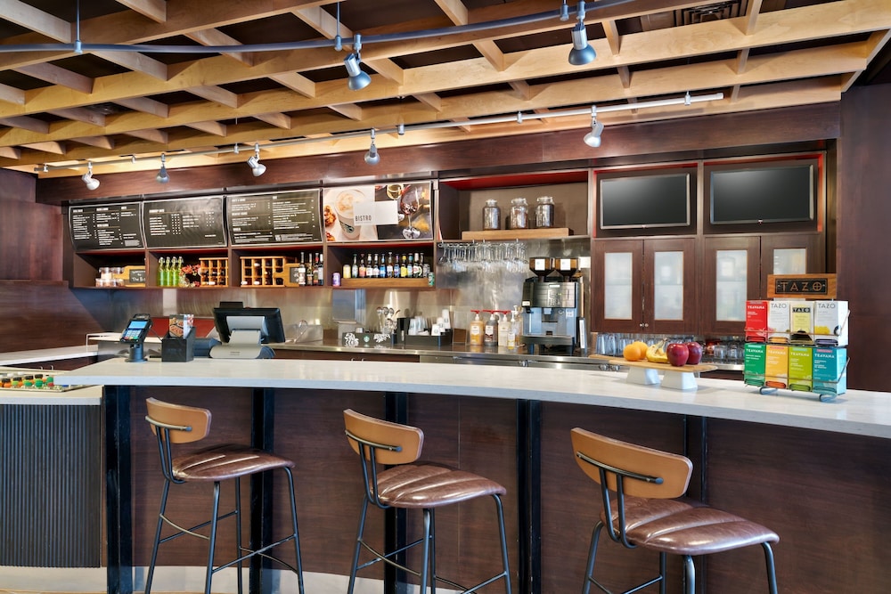 Courtyard Marriott Johnson City 40/59