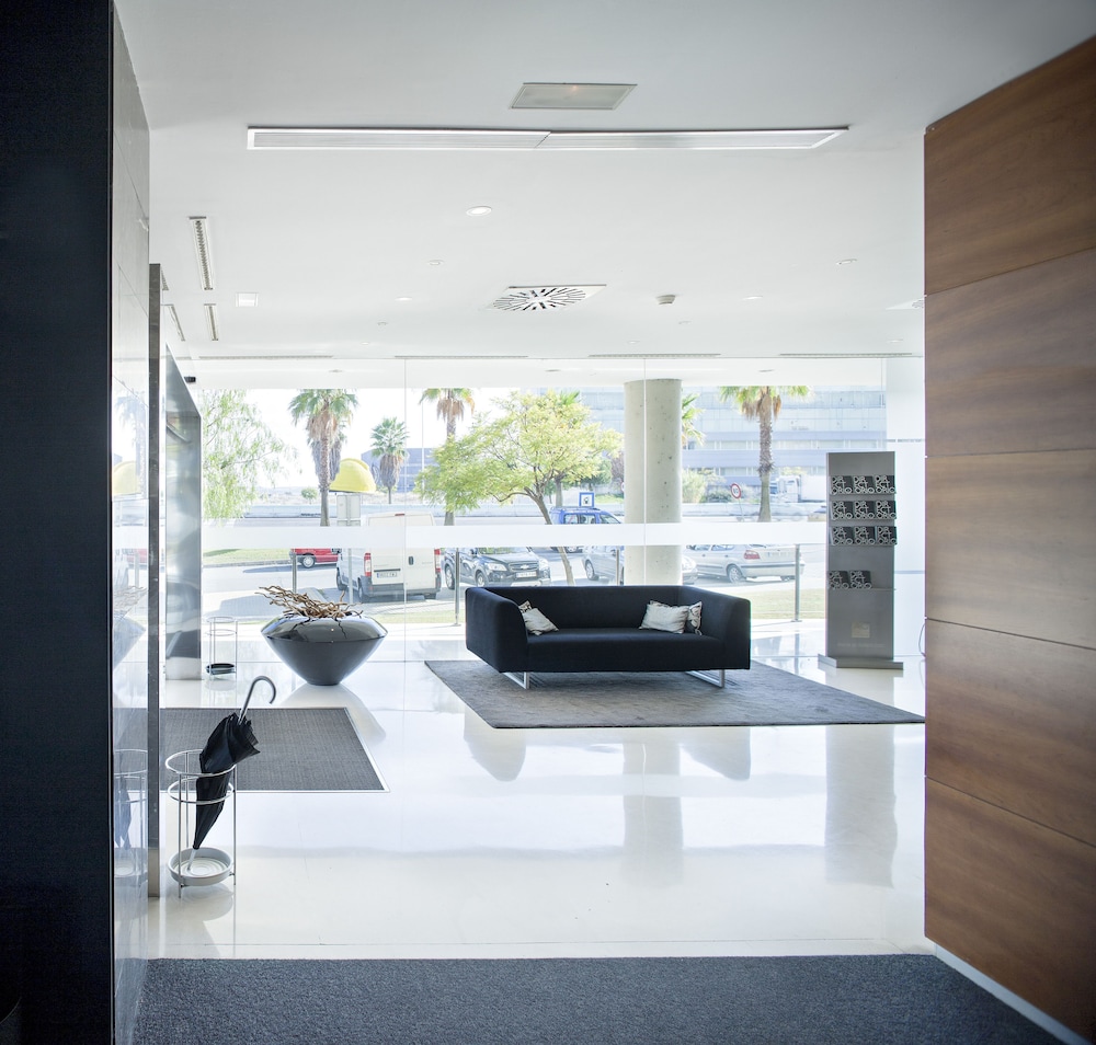 Lobby at Ac Hotel Huelva, HUELVA