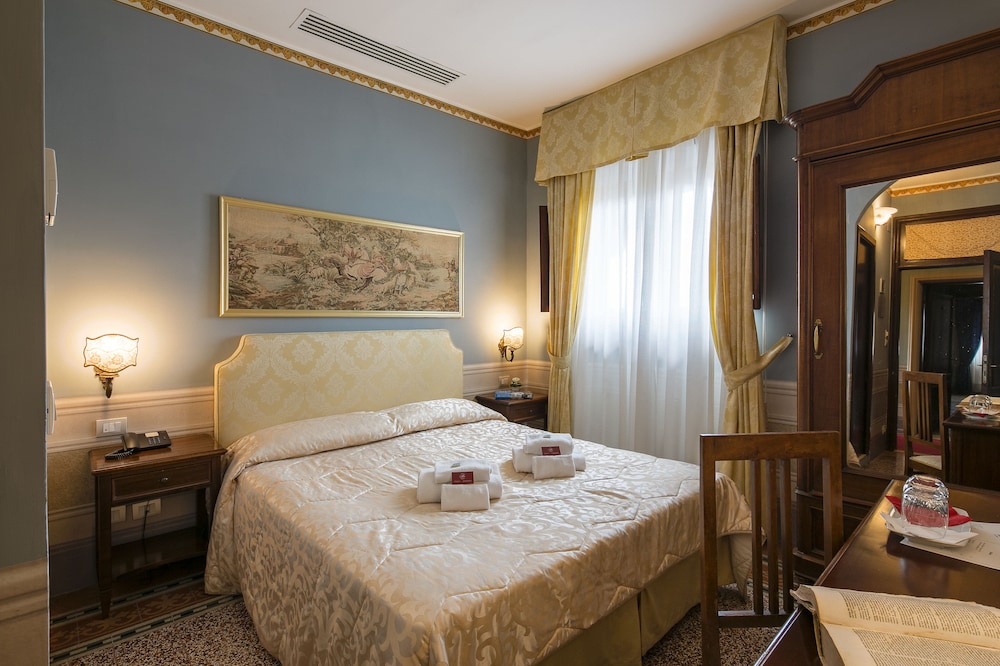 I Portici Hotel Residenza D Epoca 48/72