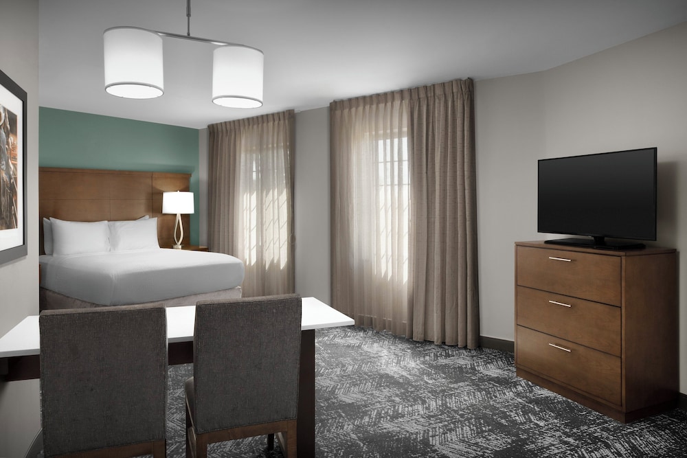Staybridge Suites Forth Worth West 47/55
