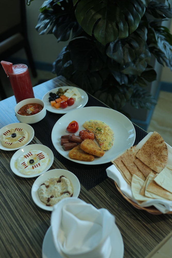 Arman Hotel 38/50