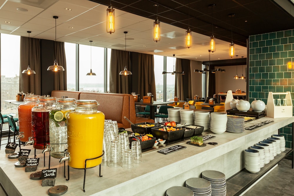 Holiday Inn - the niu, Fender Amsterdam by IHG 57/64