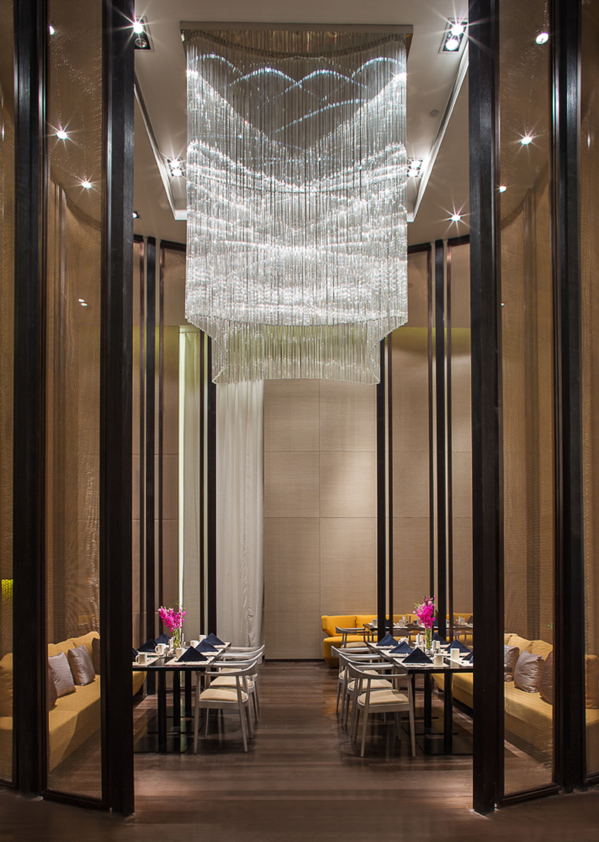 HIMALAYAS QINGDAO HOTEL 8/18