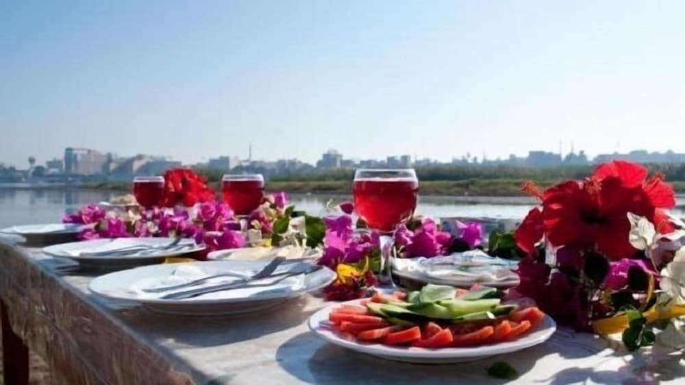 Al Baeirat Hotel 23/44