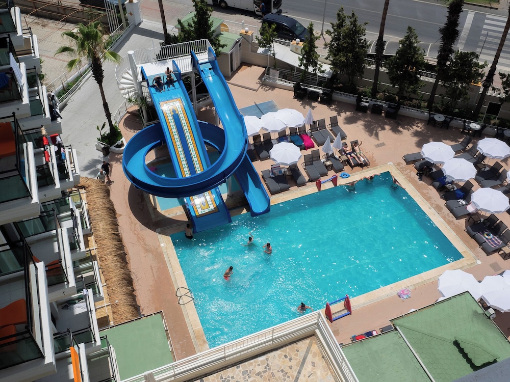 Hotel Sun Fire Beach 53/57