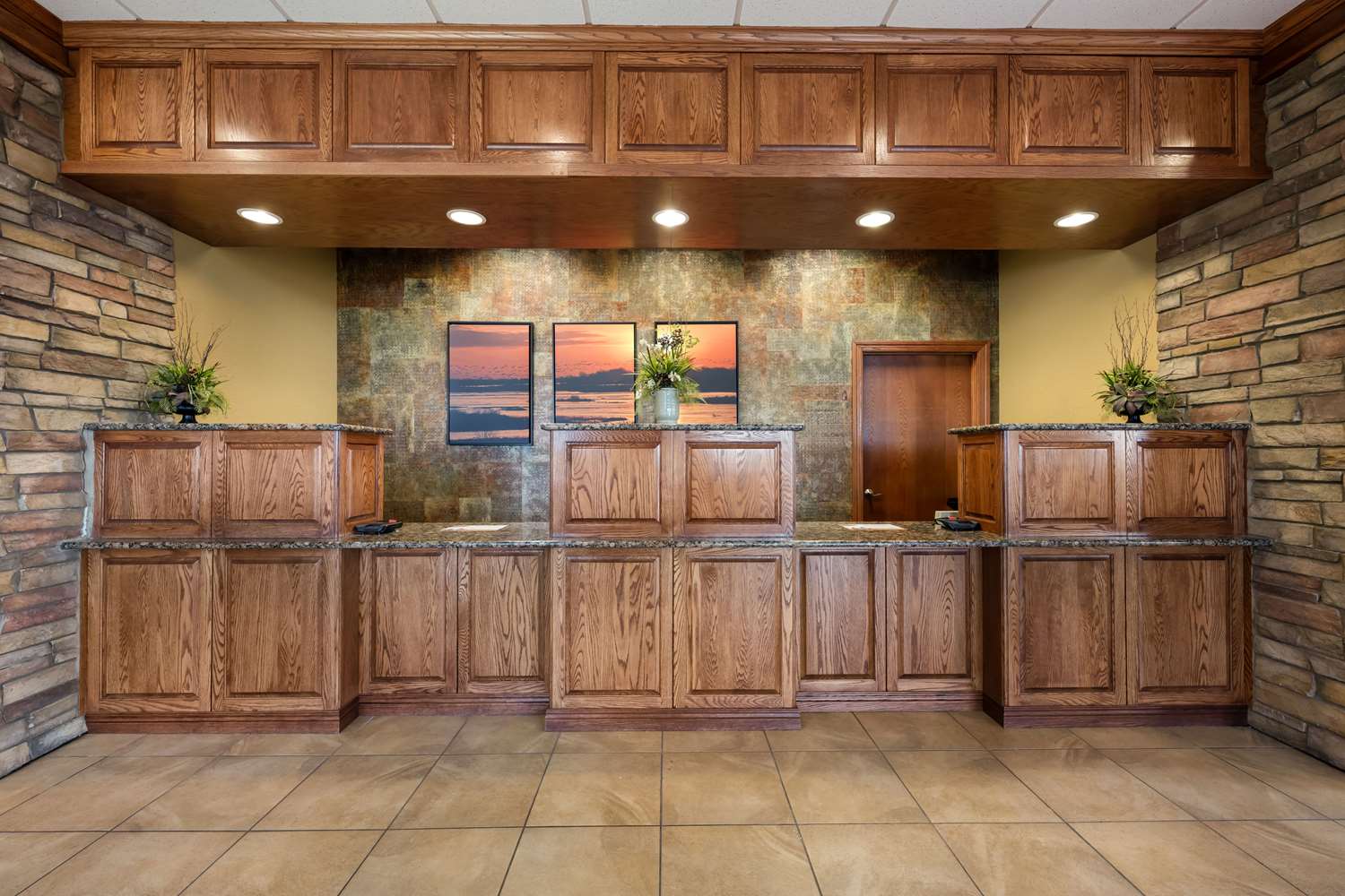 Best Western Plus Mid Nebraska Inn & Suites 5/41