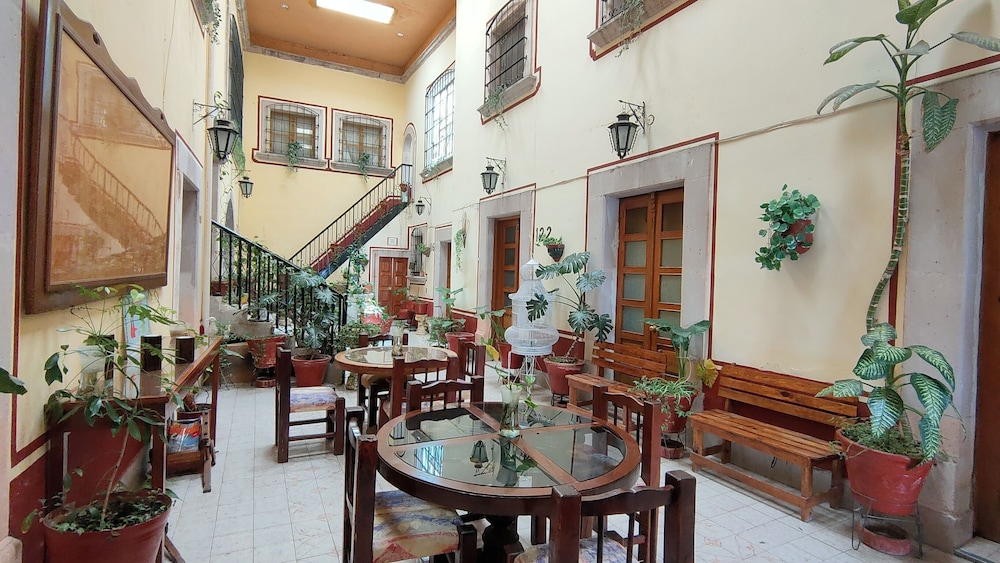 OYO Posada Santa Cecilia, Jerez Zacatecas 28/35