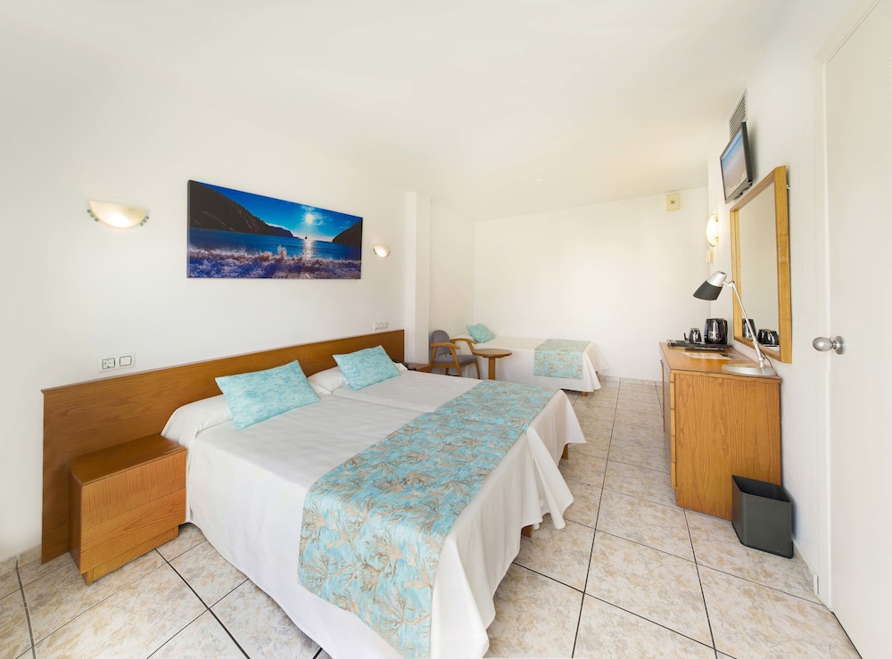 Hotel Tropical Ibiza 19/45