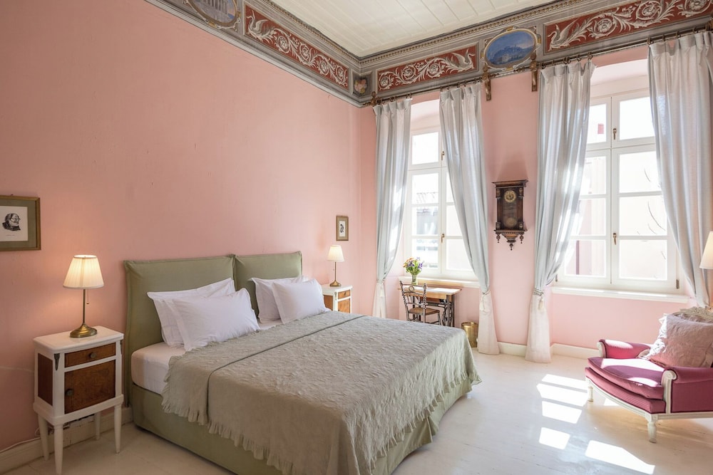 SUPERIOR, DOUBLE OR TWIN BED, TERRACE
