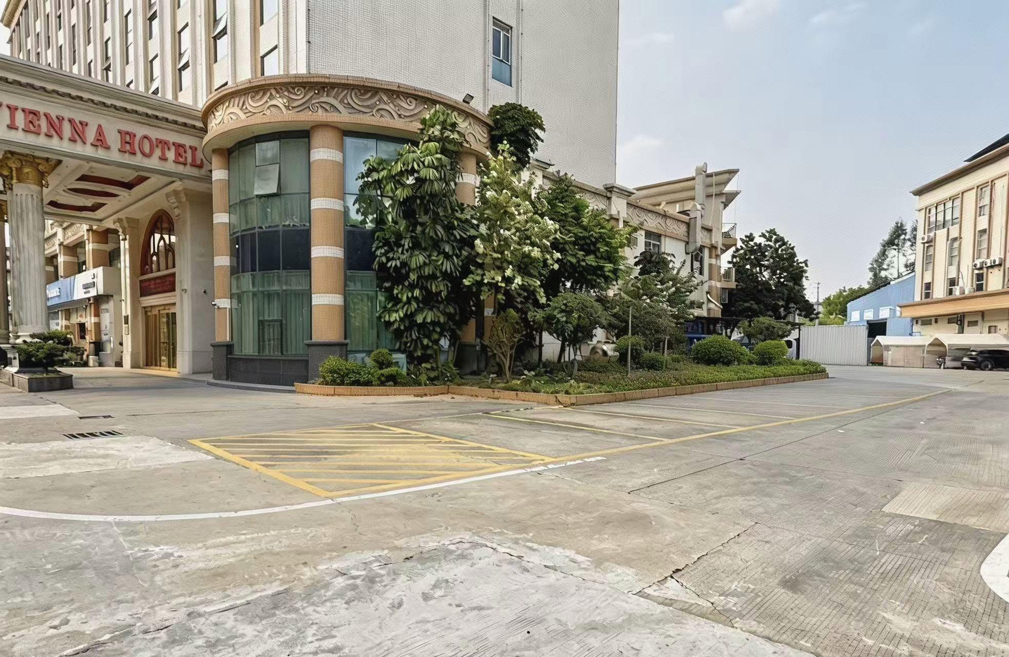Vienna Hotel (Foshan Yihuan Lishui) 56/60