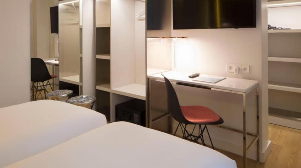 Nouvel Hotel 45/55