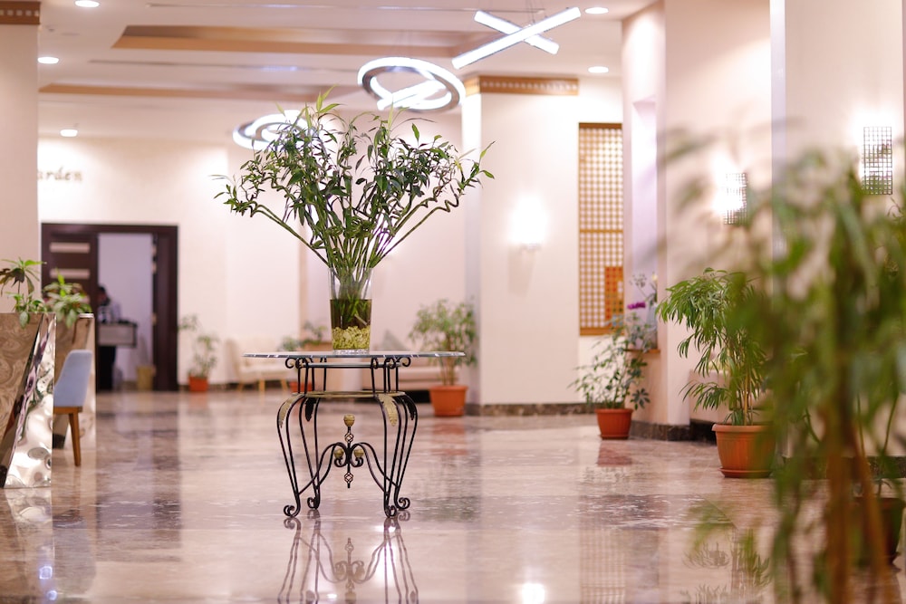 Tolip Family Park Hotel 63/74