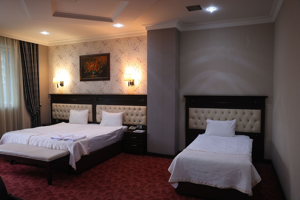 NEW BAKU HOTEL 19/50