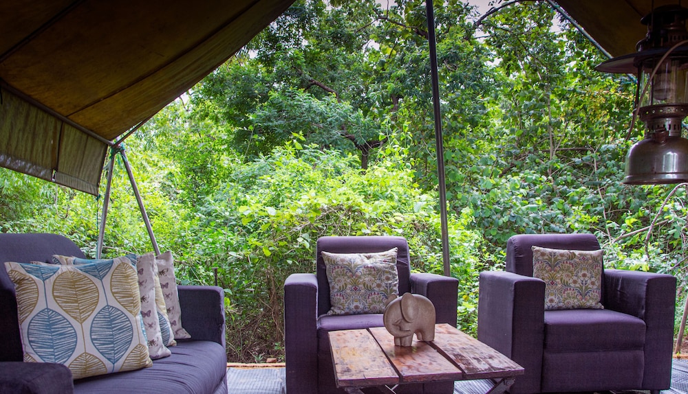 Mahoora Tented Safari Camp - Yala 28/50