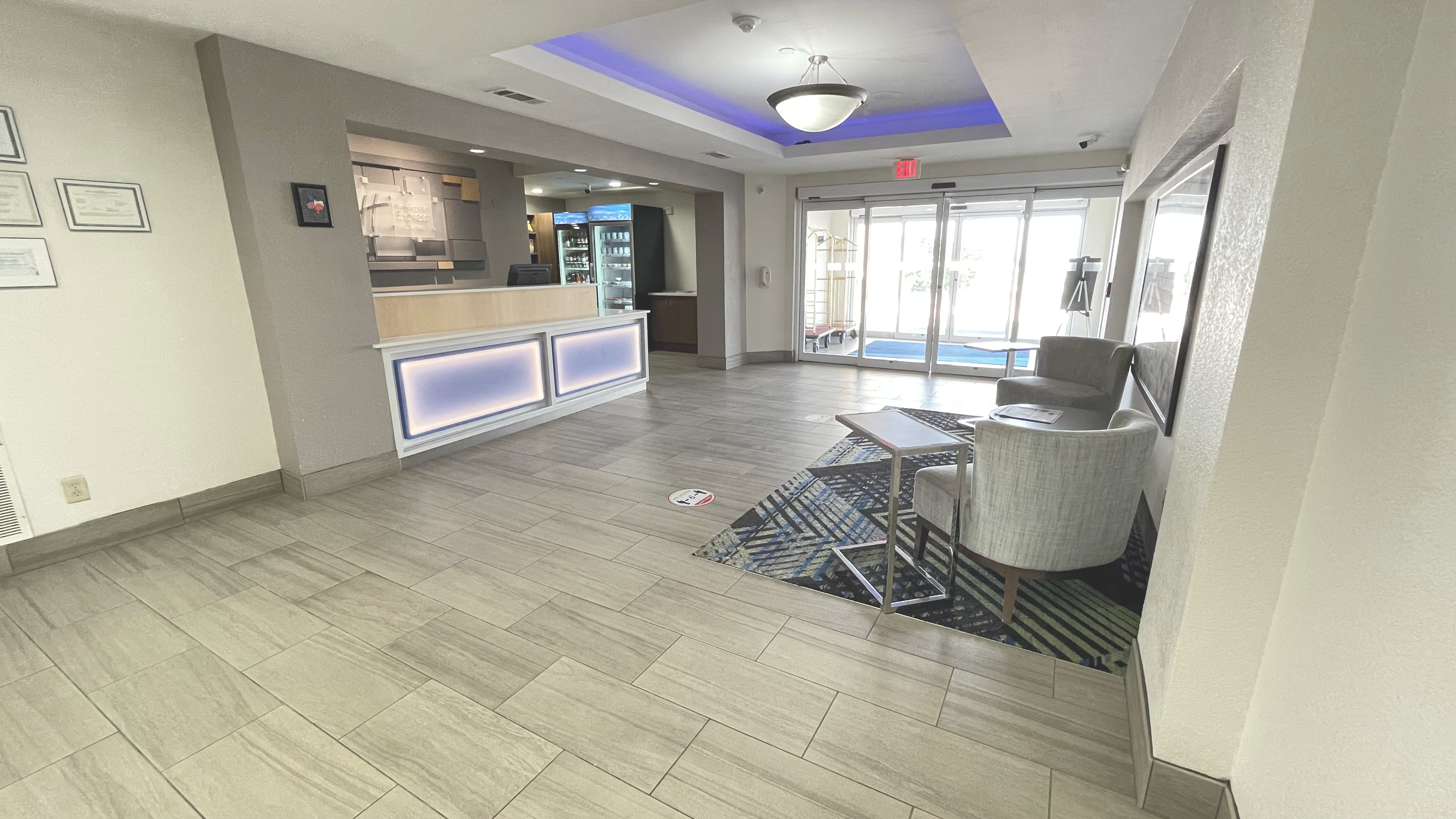 Holiday Inn Express Hotel And Suites Decatur 7/57