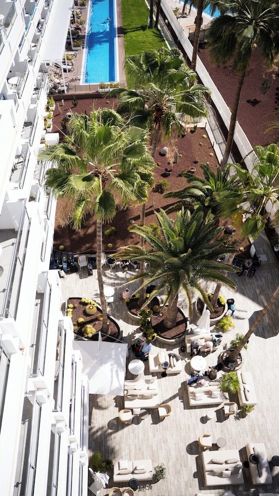 Coral Ocean View - Adults Only 48/50