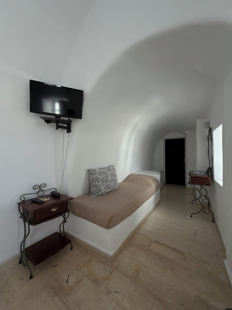 Nomikos Villas 31/46