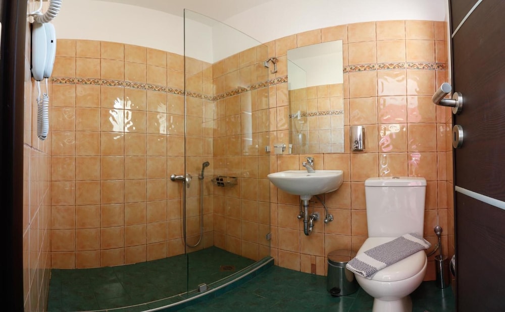 Athens Choice Hotel 15/66