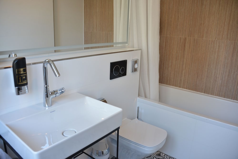 Hotel Belle Blue 57/62