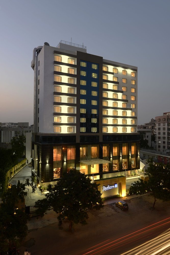 Radisson Blu Hotel Ahmedabad 2/71