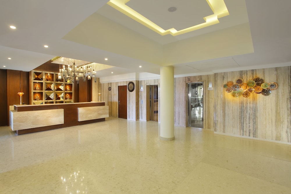 Rs Sarovar Portico 6/59